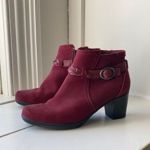 Clarks berry suede leather ankle boot